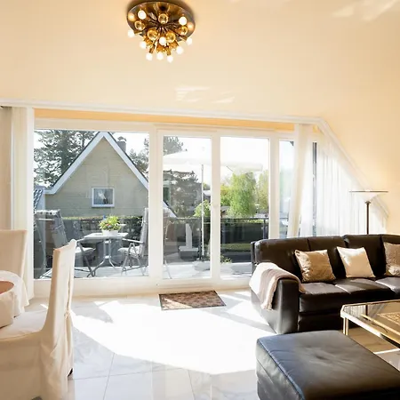 Goldene Perle * 蒂门多弗施特兰德