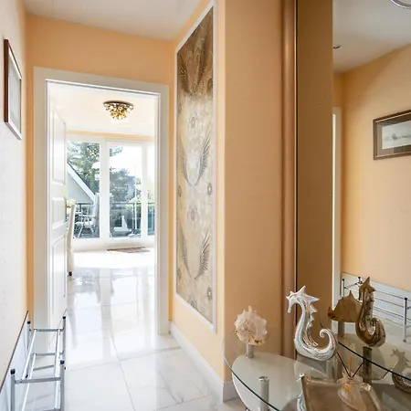 Goldene Perle 蒂门多弗施特兰德