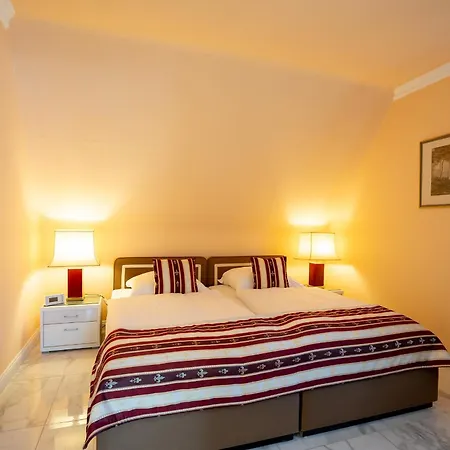 Goldene Perle Apartment