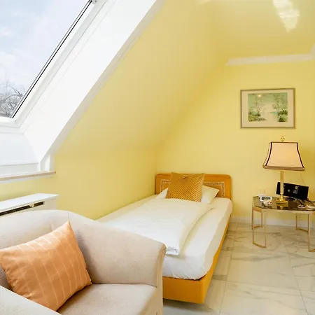 Goldene Perle * 蒂门多弗施特兰德